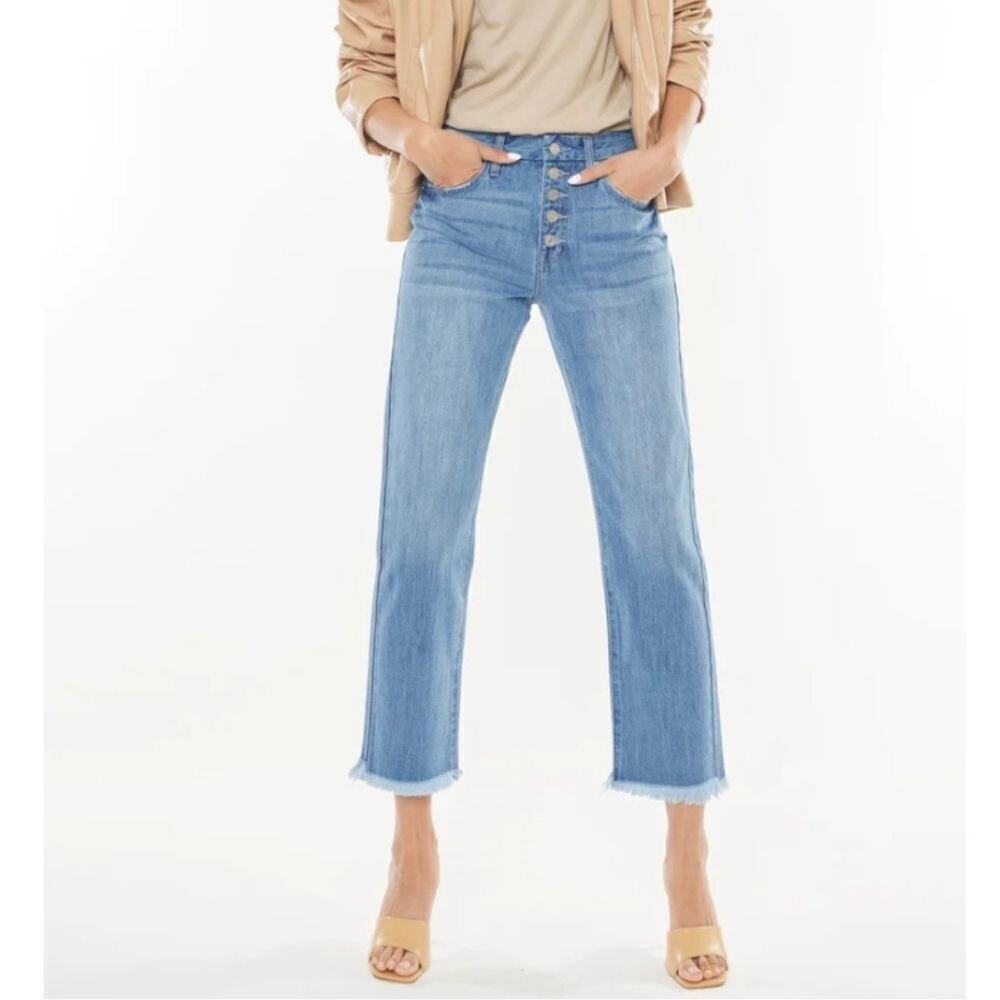 NWT KanCan Taurus High Rise Straight Leg Jeans Raw Hem 11/29